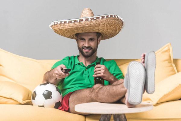le Mexique fait confiance au manager Julien pour cette gold cup , nous cherchions un coach experimenté surtout en tequilla , coach julien correspond a nos attentes