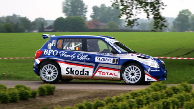 Voiture de rallye.png