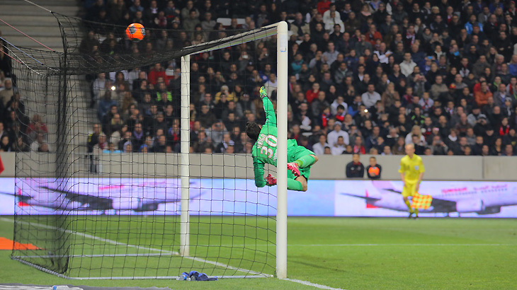 ospina-psg.jpg