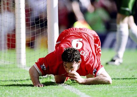 robbie-fowler-snif.jpg