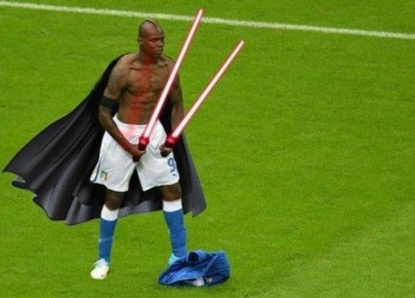 Balotelli-Celebration-Star-Wars.jpg