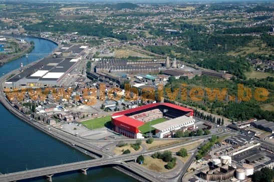 nouveau stade.jpg